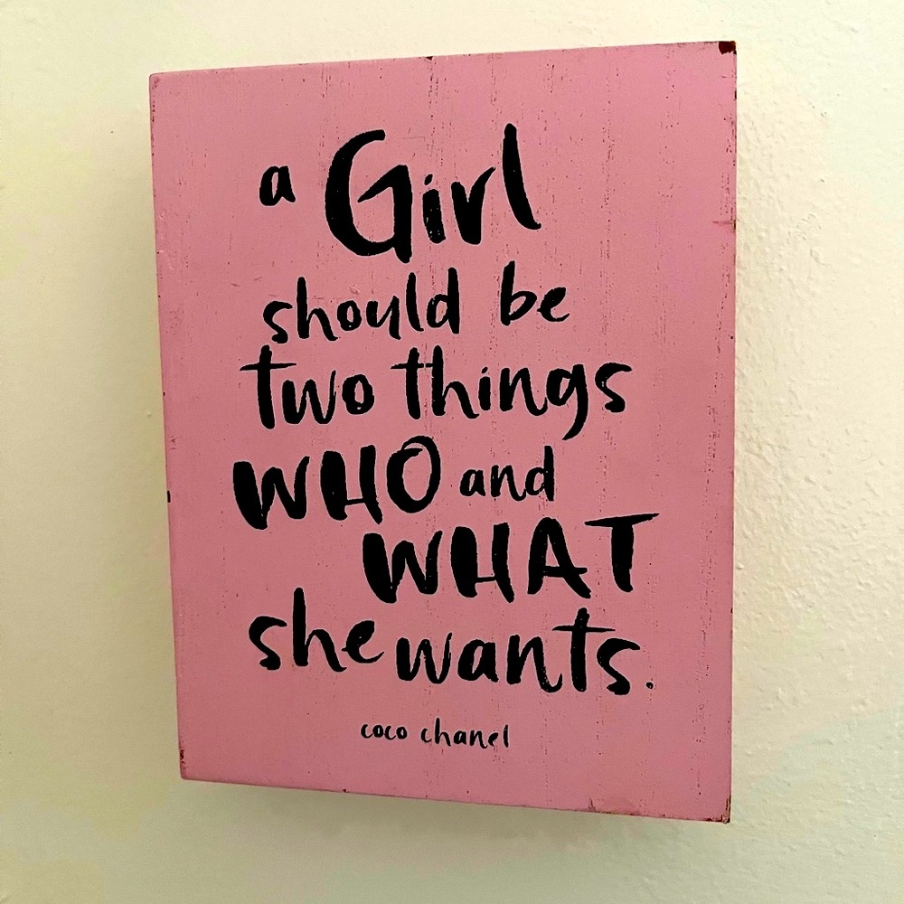 Meet your Posher, Meredith   All on sale 🛍